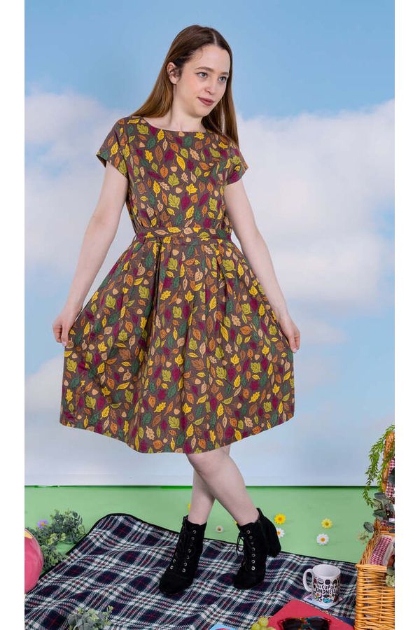 Autumn Leaves Tea Dress Brun